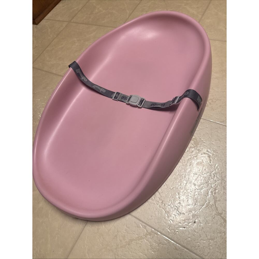 Bumbo Diaper Changing Pad, Ergonomic Baby Changing Mat with Safety Belt, Pink - Picture 3 of 5